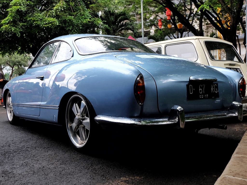 minggu volkswagen 4 - air cooled syndicate - ghia