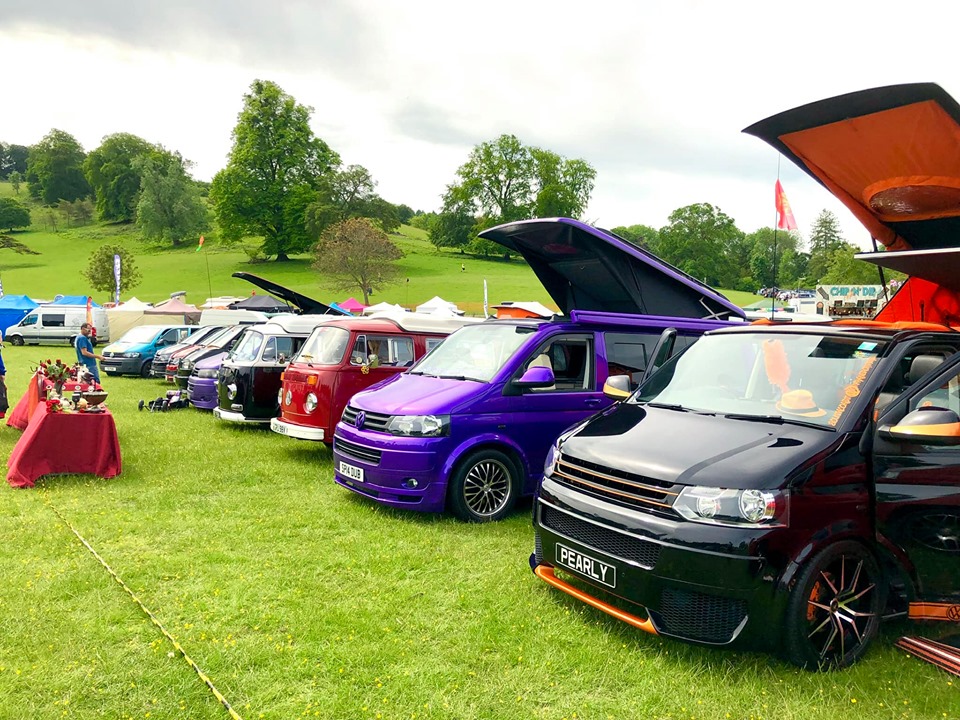VW-Campers-N-Busses-at-the-Departure-Lounge-Aircooled-Syndicate